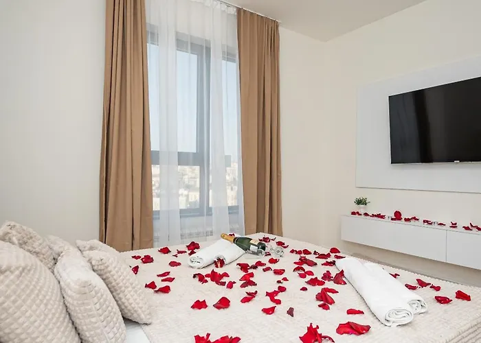 Sinfonia Lux 1205 Apartmán *