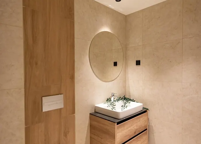 Sinfonia Lux 1205 Apartmán