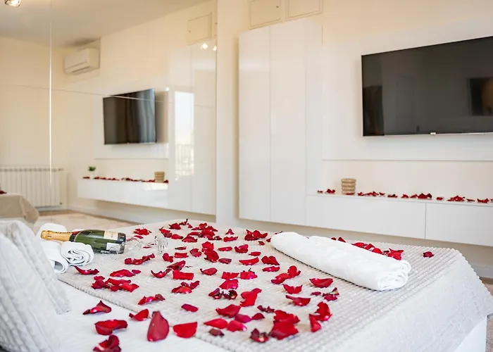 Sinfonia Lux 1205 Apartmán *